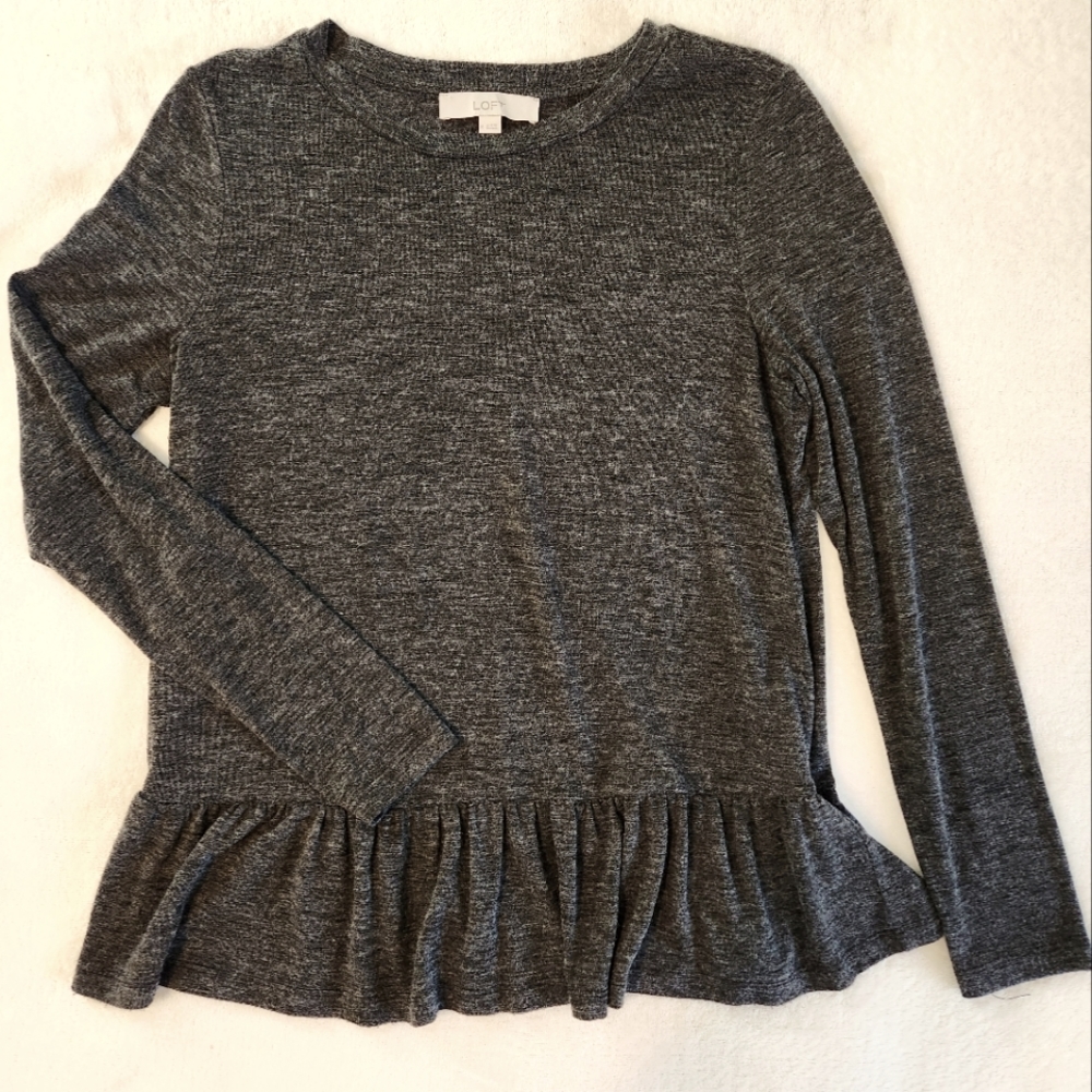 EUC LOFT peplum knit top